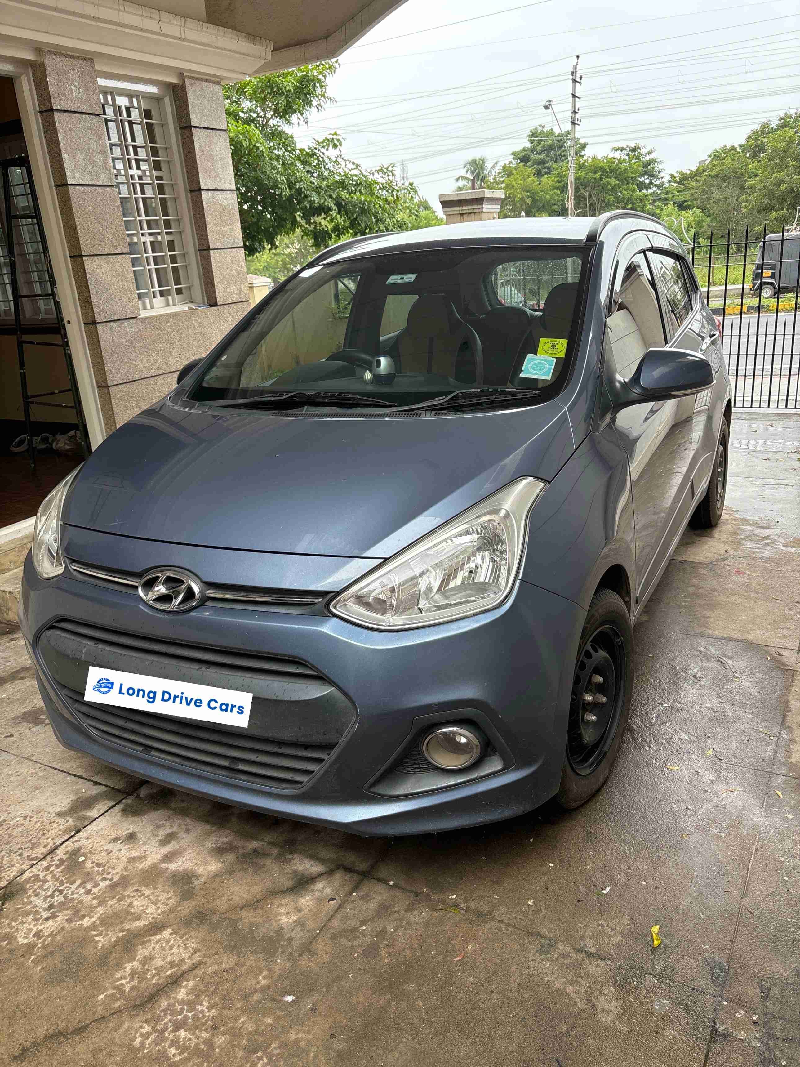 self drive car rental grand i10 automatic